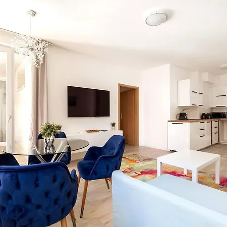 Akacfa 26 Downtown I Free Parking I Self Check-in Апартаменты