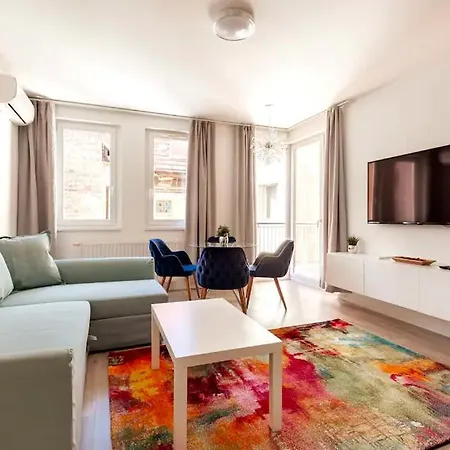 Akacfa 26 Downtown I Free Parking I Self Check-in Апартаменты Будапешт