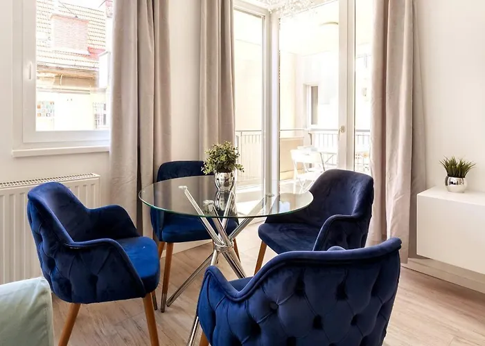 Akacfa 26 Downtown I Free Parking I Self Check-in Апартаменты